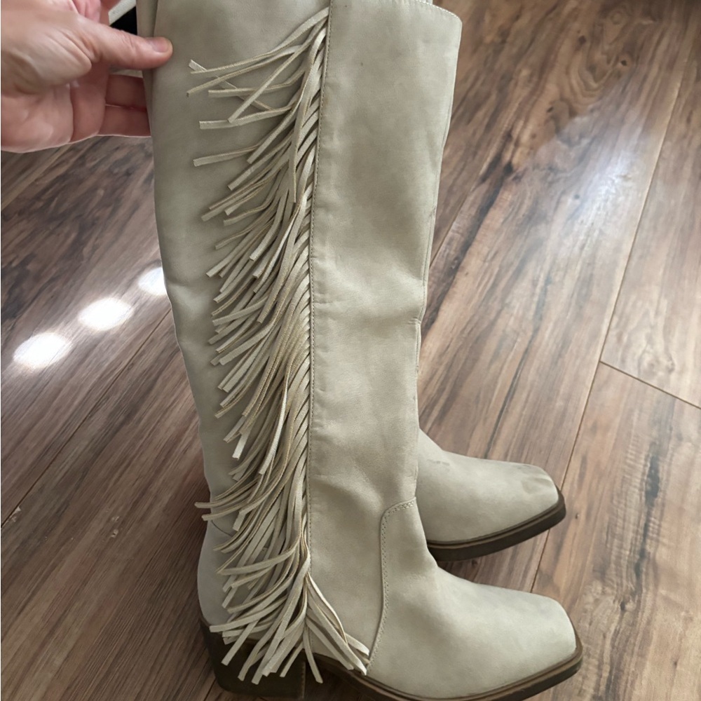 Fringe Knee-High Boots - Cream
